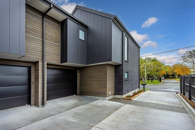 Photo of property in 1/30 Mclean Street, Linwood, Christchurch, 8062