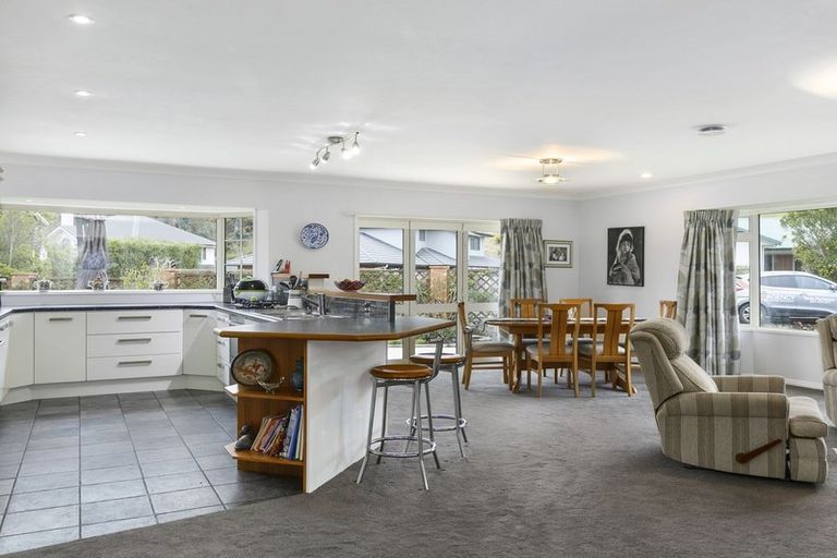 Photo of property in 2 Freeman Close, Abbotsford, Dunedin, 9018