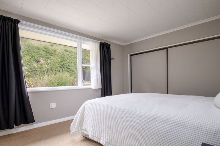 Photo of property in 107 Branxholm Street, Roxburgh, 9500