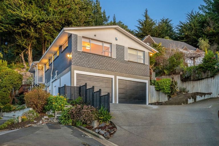 Photo of property in 11 Roseneath Place, Cashmere, Christchurch, 8022