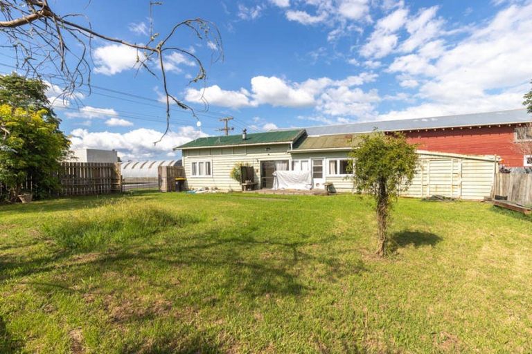 Photo of property in 32 Kerepehi Town Road, Kerepehi, Paeroa, 3671