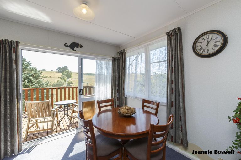 Photo of property in 49 Sandon Road, Feilding, 4702