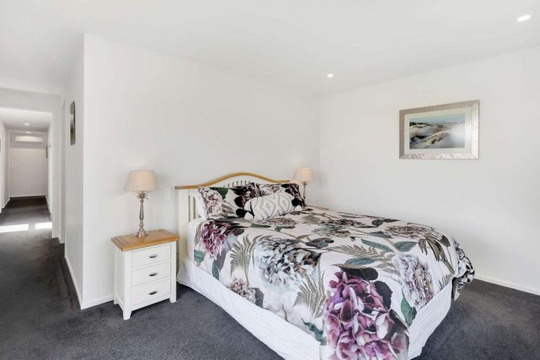 Photo of property in 117 Shillingford Boulevard, Rolleston, 7615