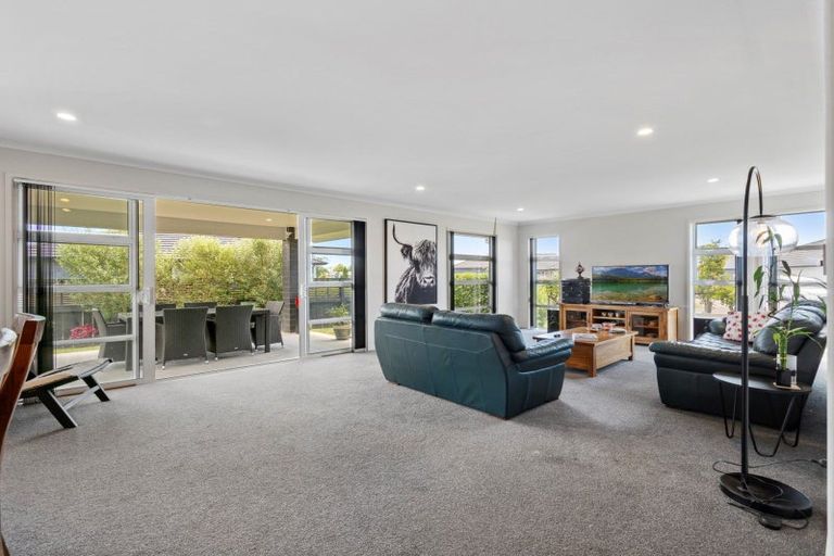 Photo of property in 48 Farrier Street, Papamoa, 3118