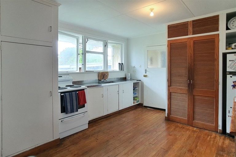 Photo of property in 30 Whiteman Road, Kawakawa, 0210