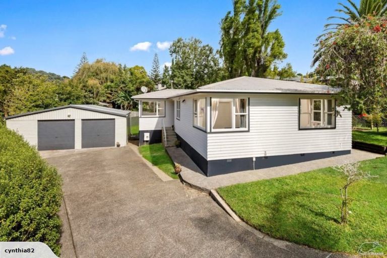 Photo of property in 56 Vandeleur Avenue, Birkdale, Auckland, 0626