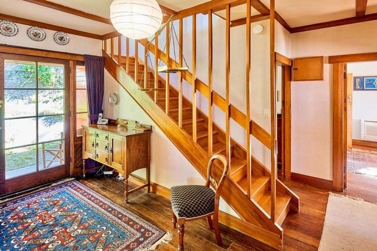 Photo of property in 57 Grafton Road, Roseneath, Wellington, 6011