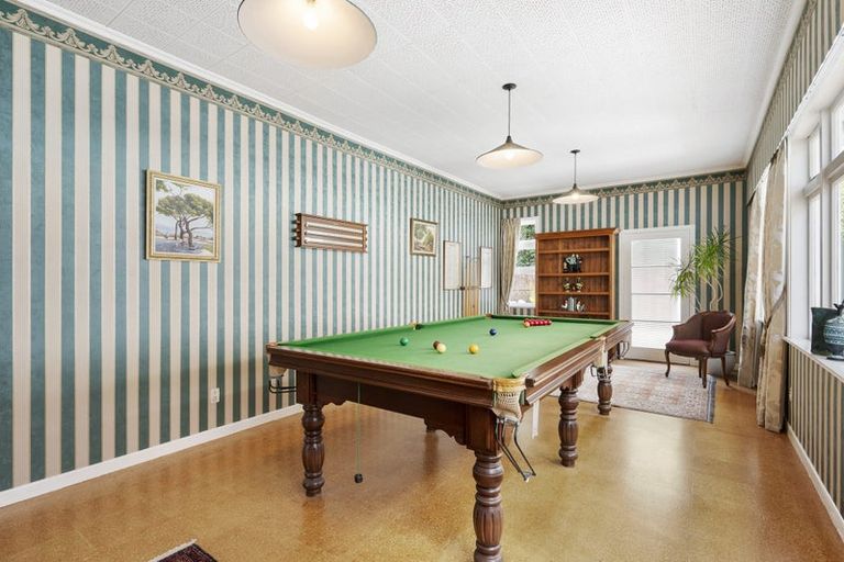 Photo of property in 338 Oriental Parade, Oriental Bay, Wellington, 6011