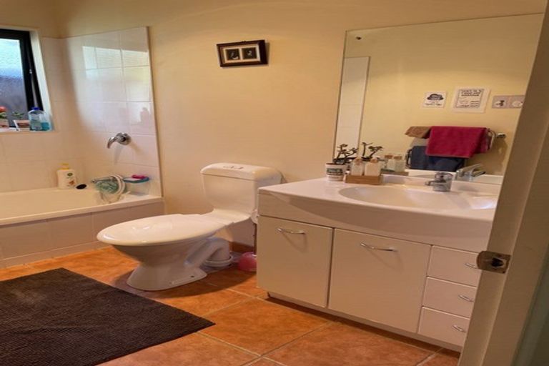 Photo of property in 54 Ian Sage Avenue, Long Bay, Auckland, 0630