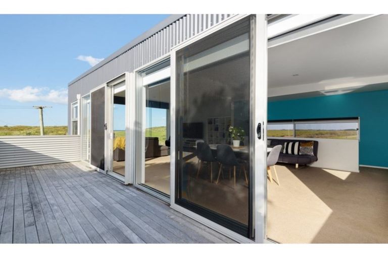 Photo of property in 1340 Papamoa Beach Road, Papamoa Beach, Papamoa, 3118