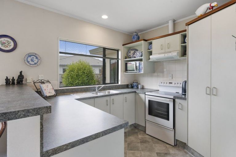 Photo of property in 5 Ebury Mews, Taradale, Napier, 4112