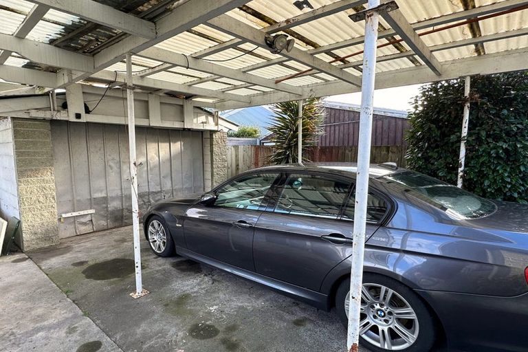 Photo of property in 7 Larch Place, Casebrook, Christchurch, 8051