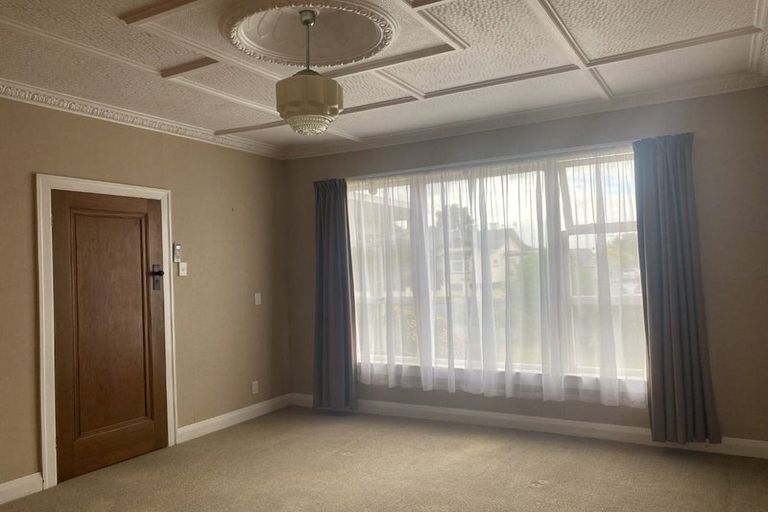 Photo of property in 18 Dinniss Avenue, Regent, Whangarei, 0112