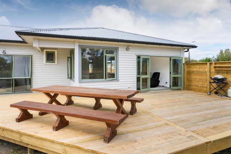 Photo of property in 34 Gordon Crescent, Marton, 4710