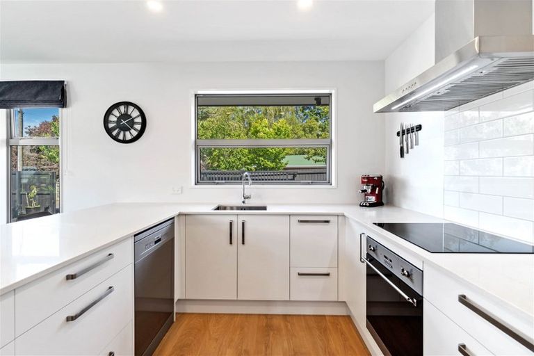 Photo of property in 13a Halswell Junction Road, Halswell, Christchurch, 8025