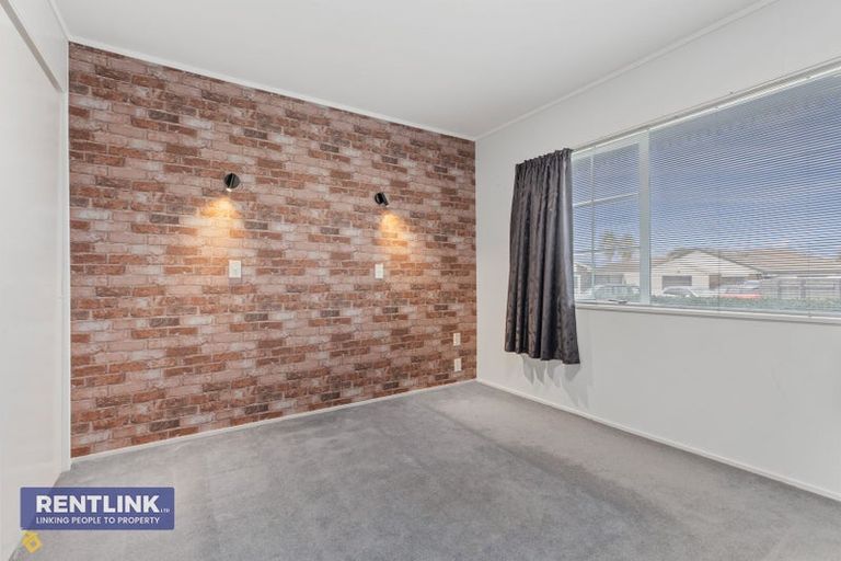 Photo of property in 23 Balmacewen Place, Mount Maunganui, 3116