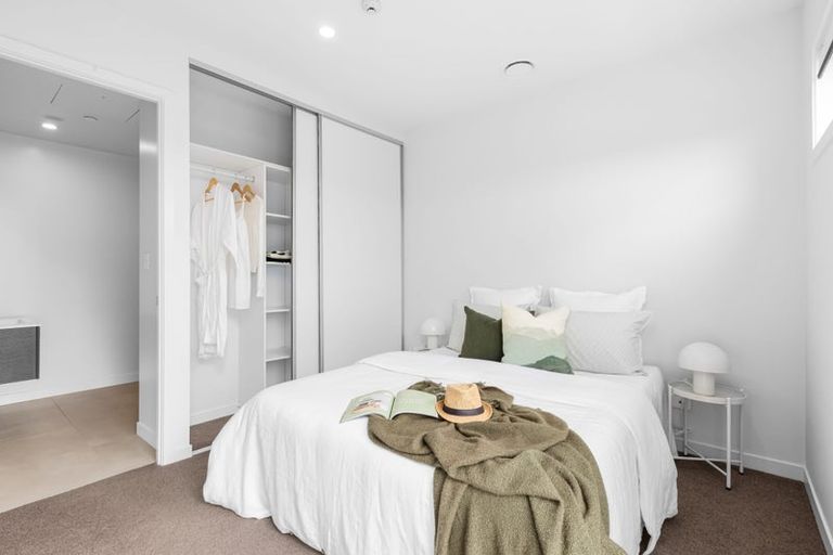 Photo of property in Frank Sargeson Apts, 308/80 Anzac Street, Takapuna, Auckland, 0622