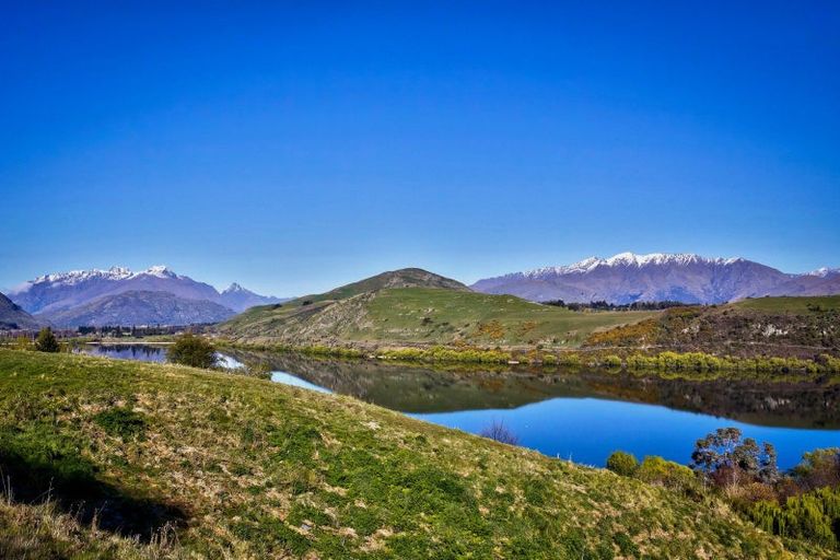 Photo of property in 60 Wilding Road, Lake Hayes, Queenstown, 9371
