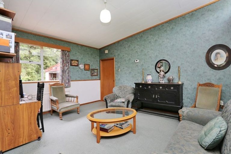 Photo of property in 46 Bryson Road, Otatara, Invercargill, 9879