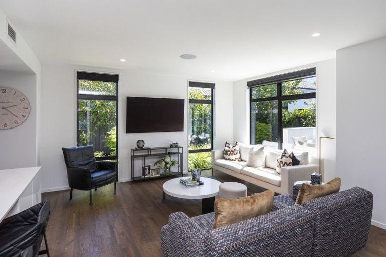 Photo of property in 39 Repton Street, Merivale, Christchurch, 8014