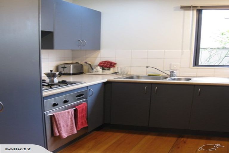 Photo of property in 4 Oakford Close, Riccarton, Christchurch, 8011