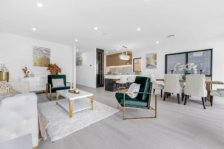 Photo of property in 34 Adamson Road, Flat Bush, Auckland, 2019