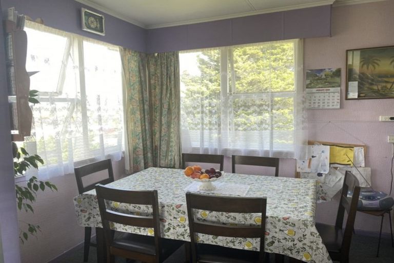 Photo of property in 28 Watene Crescent, Waitara, 4320