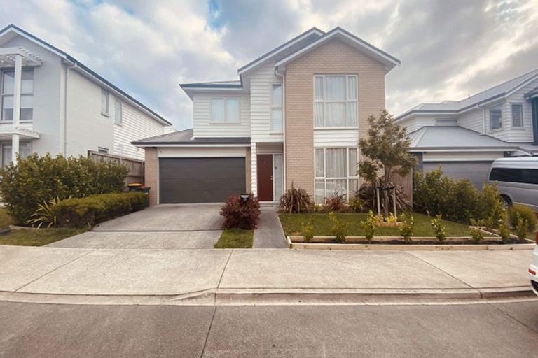 Photo of property in 20 Samuel Cassidy Avenue, Swanson, Auckland, 0614