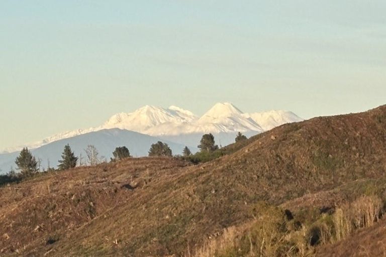 Photo of property in 85 Mapara Road, Acacia Bay, Taupo, 3385