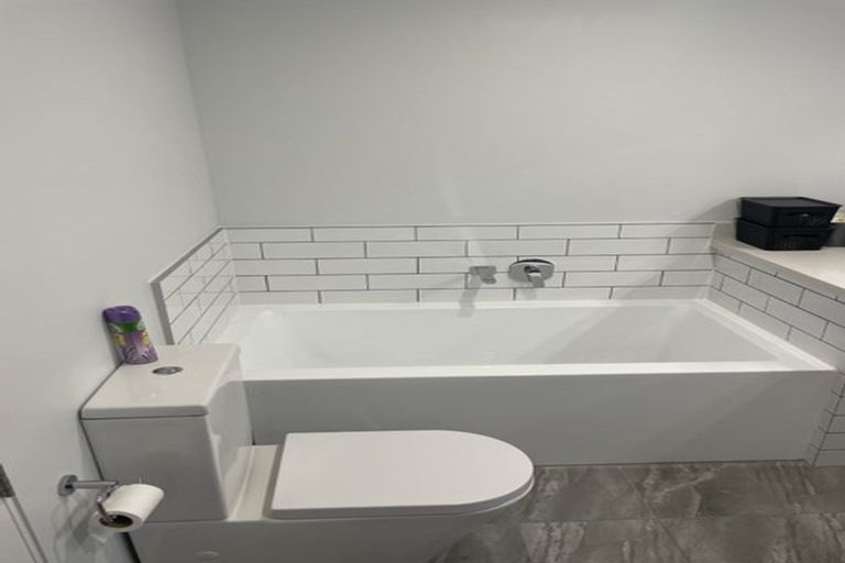 Photo of property in 13 Nugget Avenue, Hobsonville, Auckland, 0616