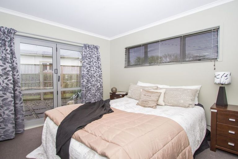 Photo of property in 118 Solway Crescent, Solway, Masterton, 5810