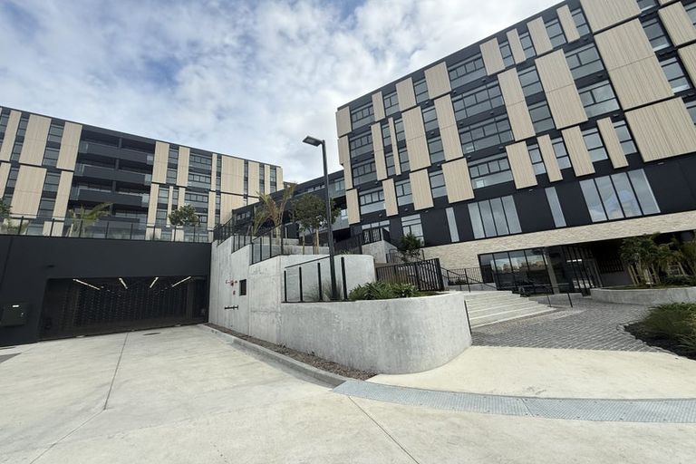 Photo of property in Amaia, 309/48 Esmonde Road, Takapuna, Auckland, 0622