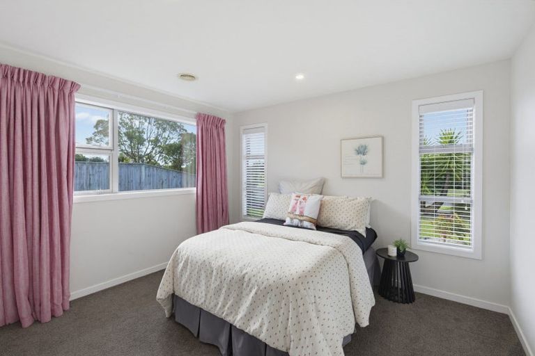 Photo of property in 9 Taranui Way, Paraparaumu Beach, Paraparaumu, 5032
