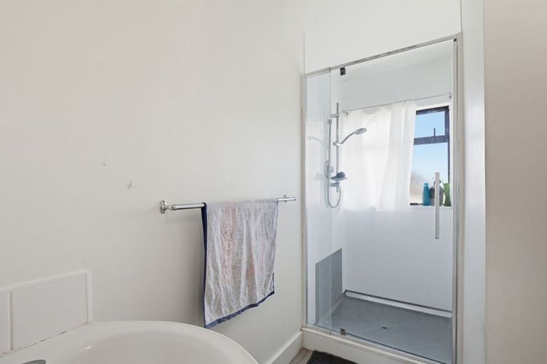 Photo of property in 214 Puriri Street, Castlecliff, Whanganui, 4501