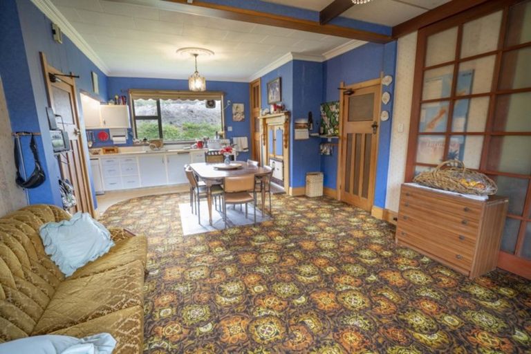 Photo of property in 300 Scott Street, Tisbury, Invercargill, 9877