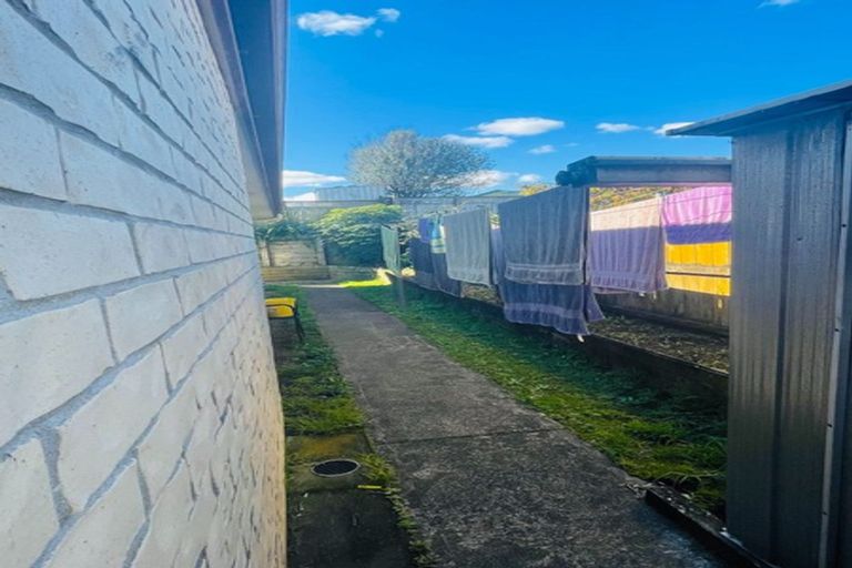 Photo of property in 62 Sandwick Drive, Weymouth, Auckland, 2103