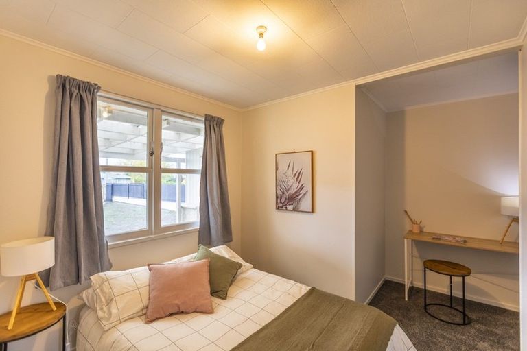 Photo of property in 7a Wordsworth Crescent, Maraenui, Napier, 4110