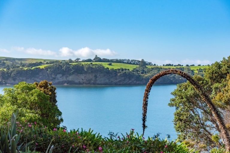 Photo of property in 37 Island View Drive, Gulf Harbour, Whangaparaoa, 0930