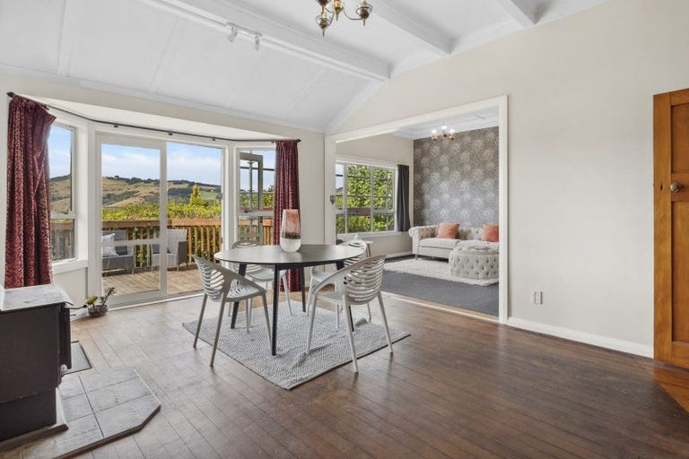 Photo of property in 32 Adderley Terrace, Ravensbourne, Dunedin, 9022