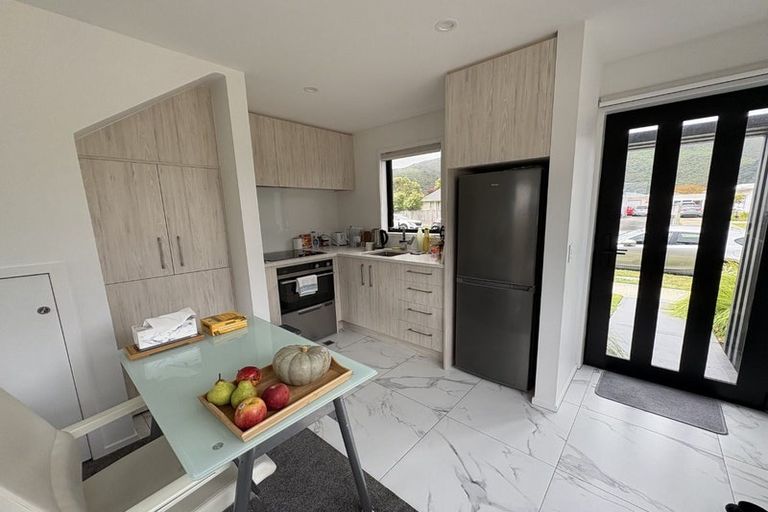 Photo of property in 1/31 Waiwhetu Road, Waiwhetu, Lower Hutt, 5010