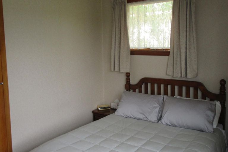 Photo of property in 11 Holmes Street, Waimate, 7924