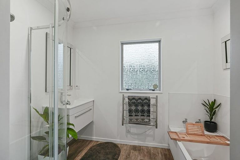 Photo of property in 1 Roy Street, Nawton, Hamilton, 3200