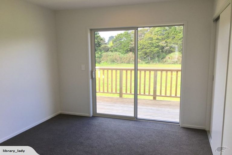 Photo of property in 14 Rheingold Place, Huapai, Kumeu, 0810