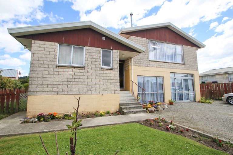 Photo of property in 9 Cherwell Street, Oamaru North, Oamaru, 9400