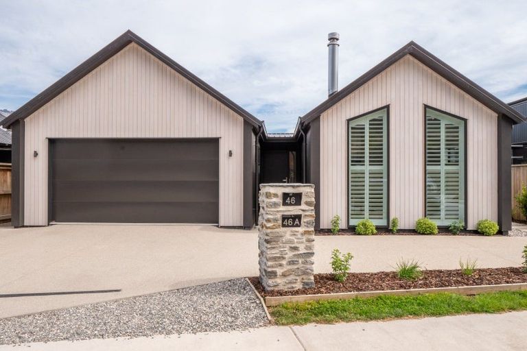 Photo of property in 46 Spur Ridge Rise, Jacks Point, 9371