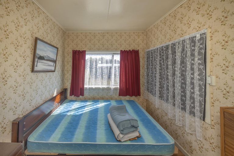 Photo of property in 37 Barr Street, Waitaki Bridge, Oamaru, 9493