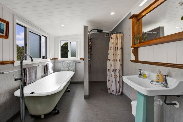 Photo of property in 1454 South Road, Kaitake, New Plymouth, 4374