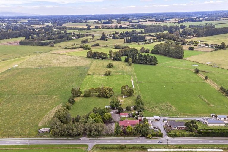 Photo of property in 271 Rangiora Woodend Road, Waikuku, Kaiapoi, 7691