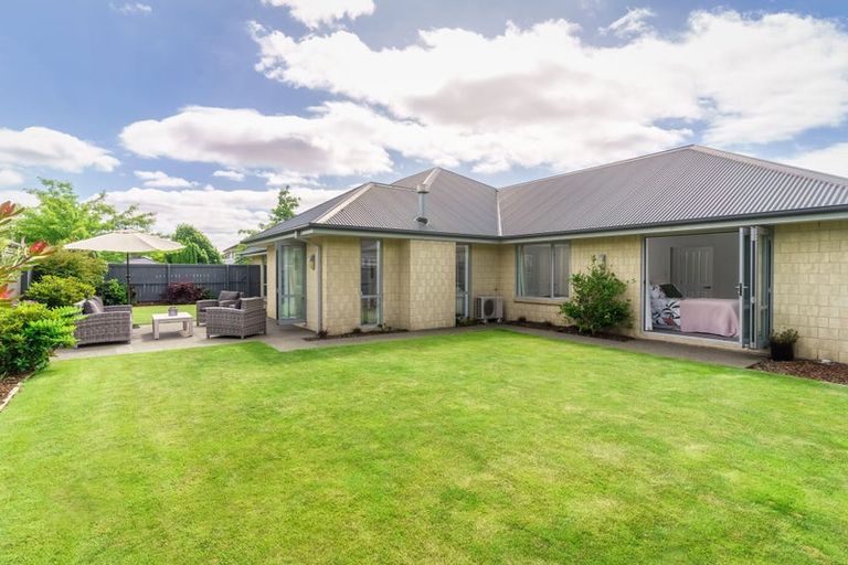 Photo of property in 18 Elmwood Drive, Prebbleton, 7604