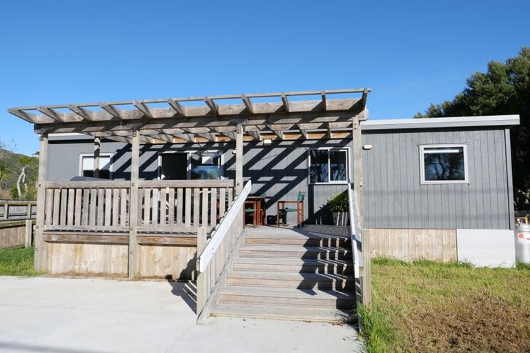 Photo of property in 146 Raumati Road, Raumati Beach, Paraparaumu, 5032
